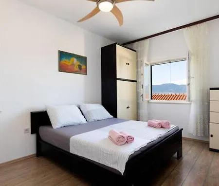 Apartament Hajdi